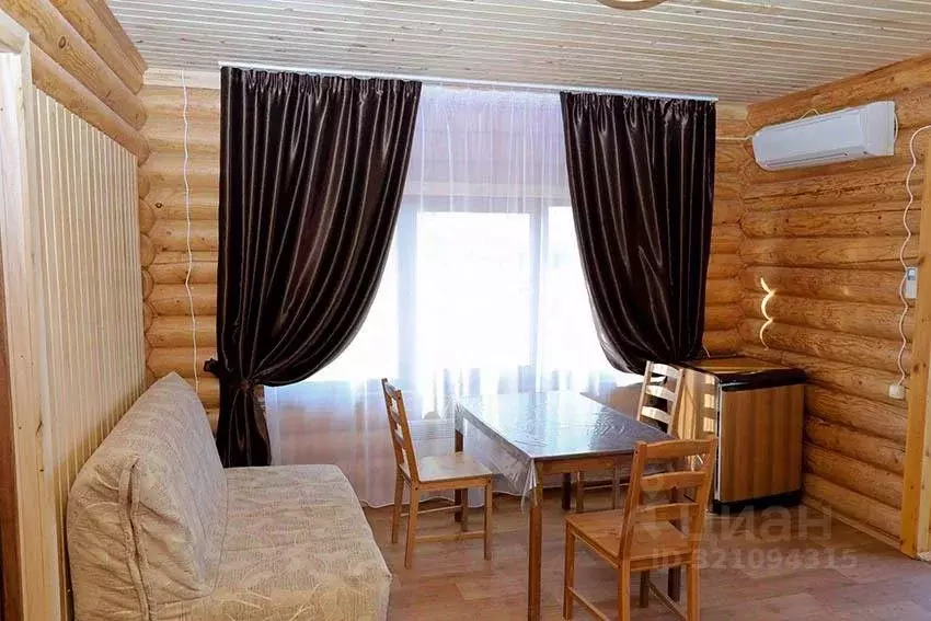 Дом в Астраханская область, Ахтубинский район, с. Сокрутовка  (30 м) - Фото 0