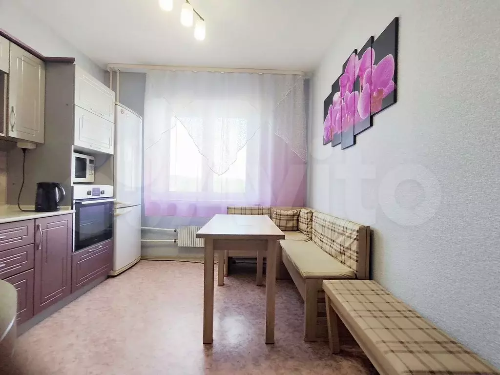 2-к. квартира, 56 м, 7/10 эт. - Фото 0