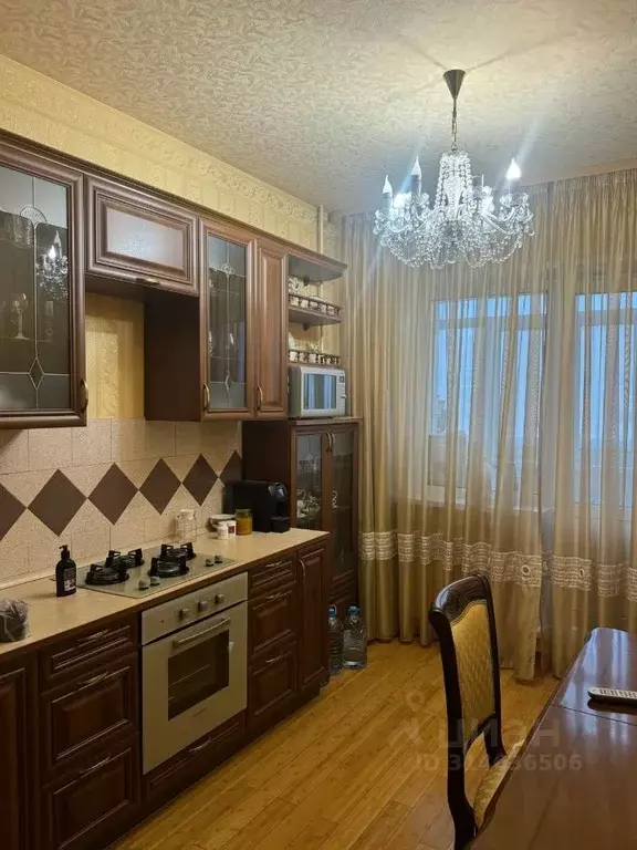 2-к кв. Коми, Усинск Парковая ул., 18 (56.4 м) - Фото 0