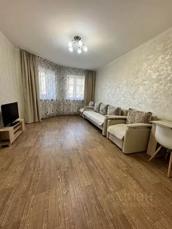 1-к кв. Татарстан, Казань Горки-3 мкр, ул. Дубравная, 28 (40.0 м) - Фото 0