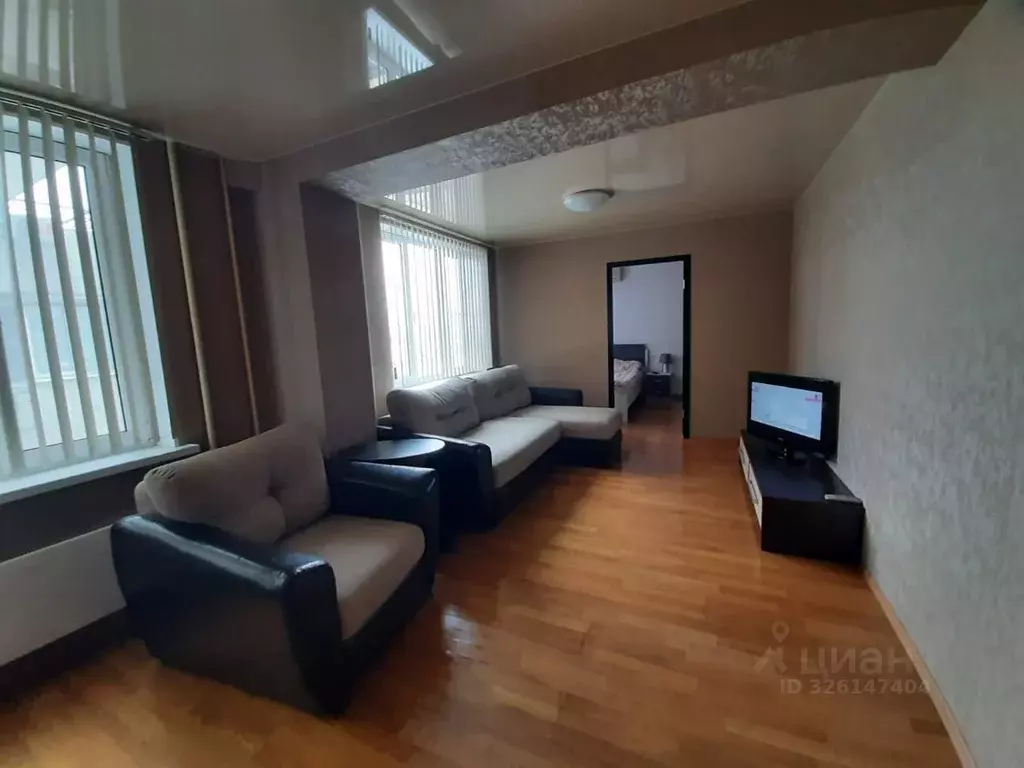 2-к кв. Волгоградская область, Волгоград Краснознаменская ул., 7 (50.0 ... - Фото 1