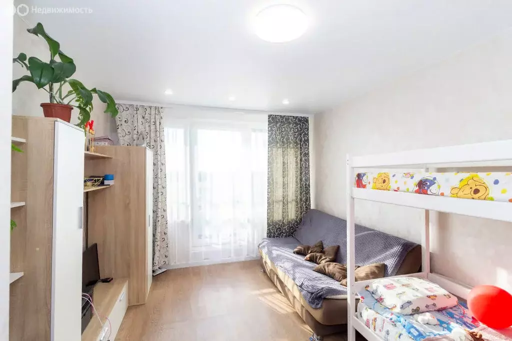 Квартира-студия: Тюмень, улица Василия Малкова, 10 (23.31 м) - Фото 1