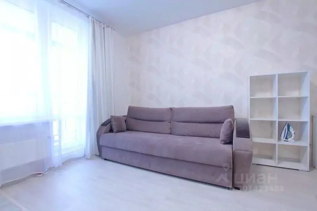 1-к кв. Татарстан, Казань ул. Родины, 26Б (30.0 м) - Фото 0