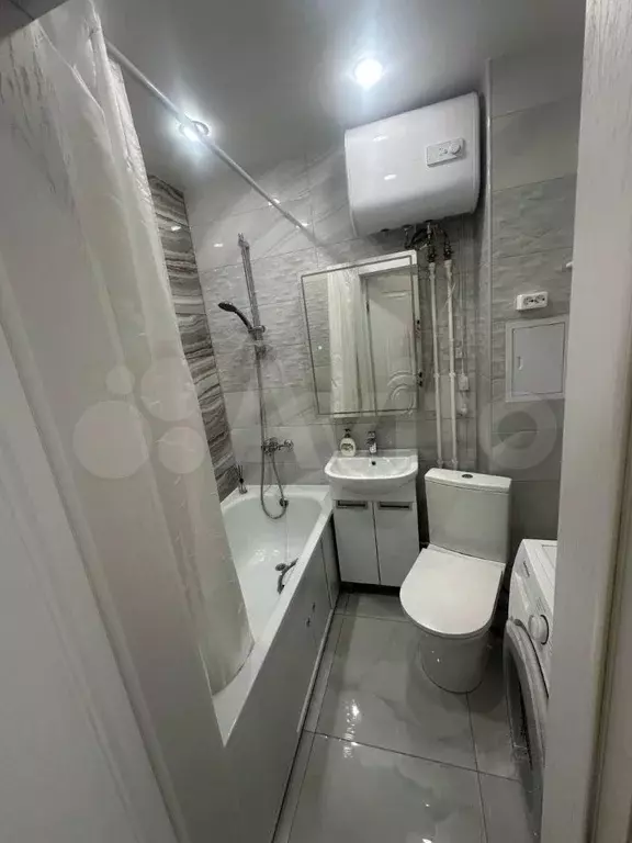 1-к. квартира, 41 м, 5/16 эт. - Фото 1