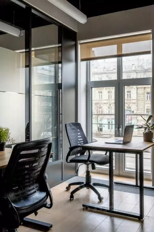 Офис в Москва ул. Земляной Вал, 8 (140 м) - Фото 2