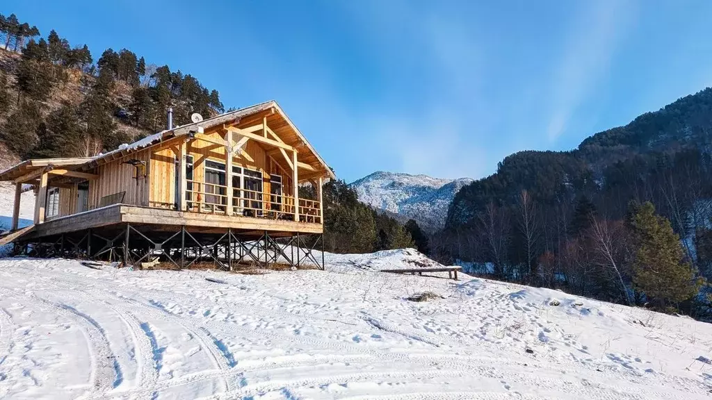 Дом в Алтай, Чемальский район, Элекмонарское с/пос  (115 м) - Фото 1