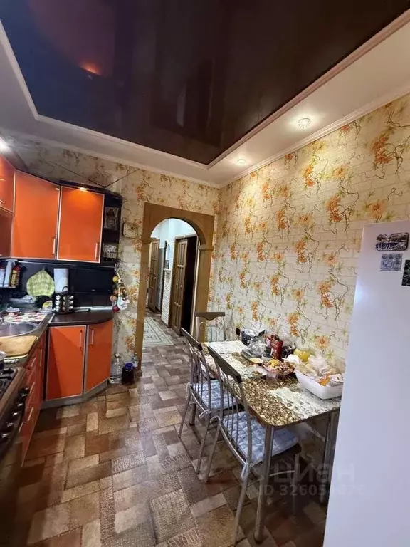 2-к кв. Астраханская область, Астрахань ул. Баумана, 13 (62.3 м) - Фото 2