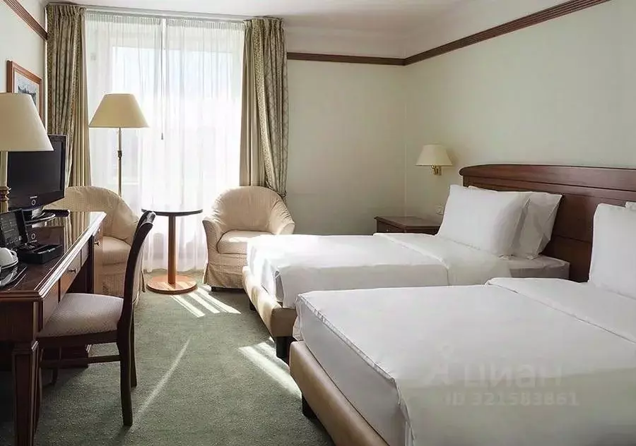 Комната Москва пл. Евразии, 2 (25.0 м) - Фото 2