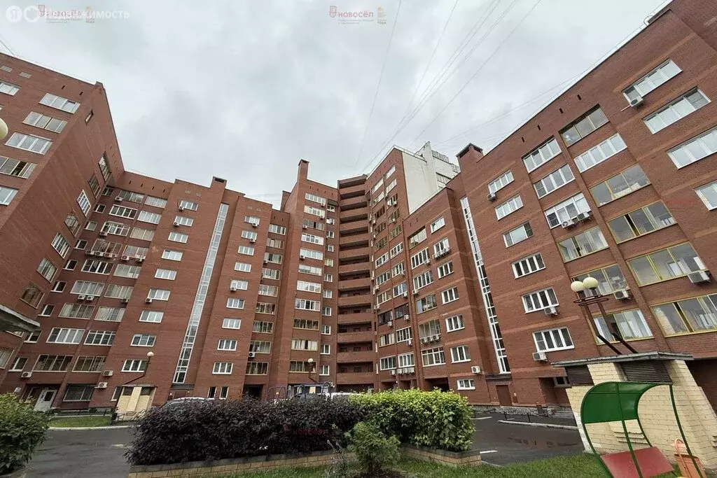2-комнатная квартира: Екатеринбург, улица Щорса, 128 (74.4 м) - Фото 1