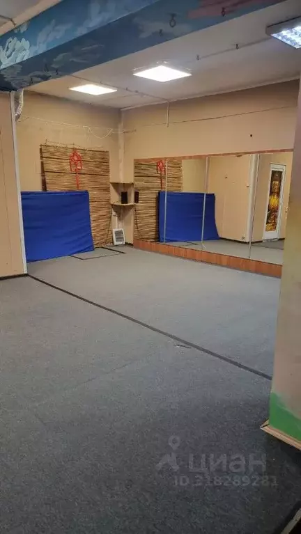 Помещение свободного назначения в Свердловская область, Екатеринбург ... - Фото 1