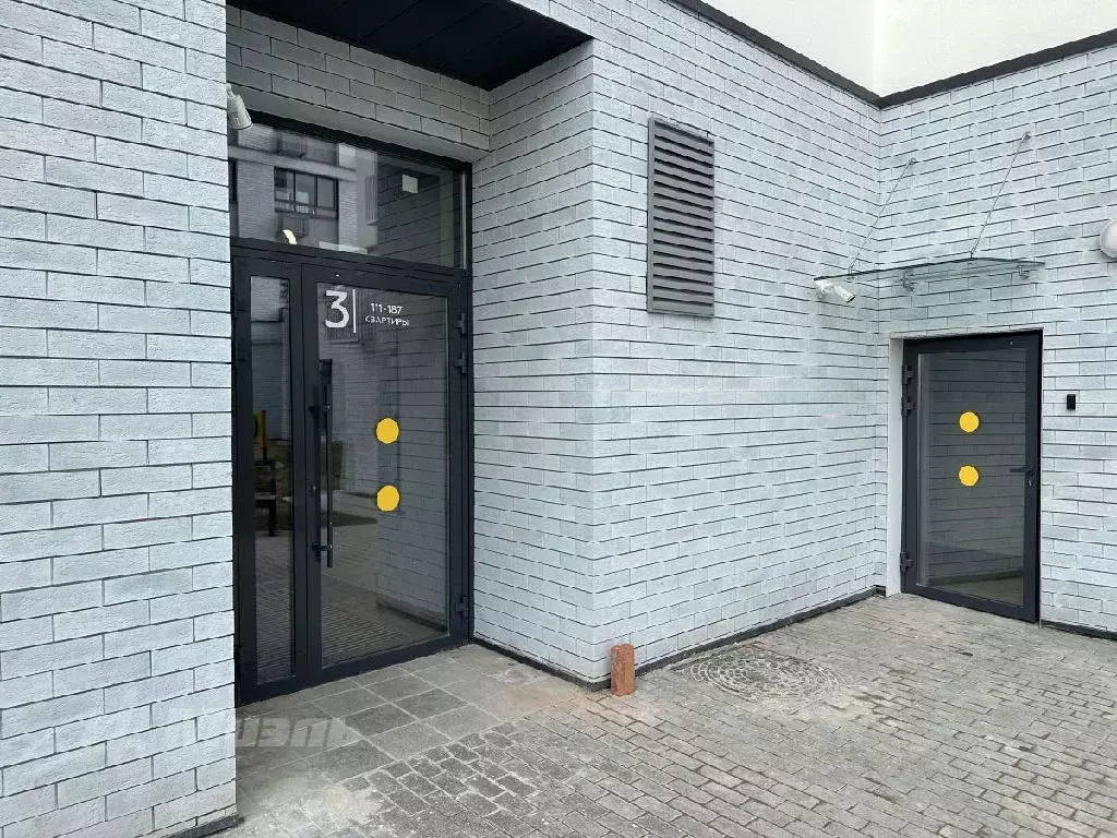 Продается 1-комнатная квартира - Фото 1