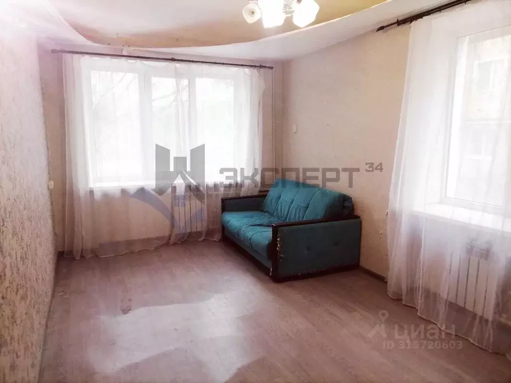 1-к кв. Волгоградская область, Волгоград Лазоревая ул., 203 (32.3 м) - Фото 1