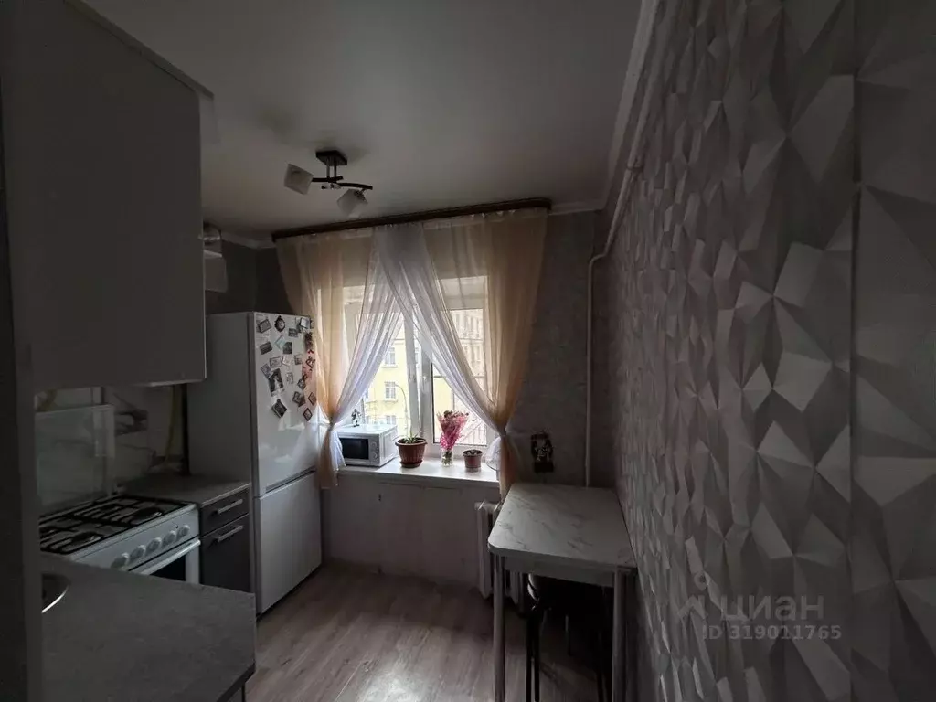 1-к кв. Брянская область, Брянск просп. Ленина, 30 (35.0 м) - Фото 1
