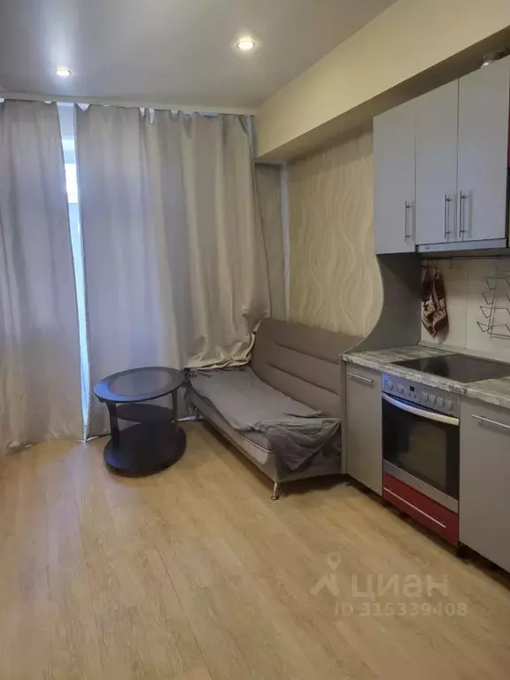 2-к кв. Кемеровская область, Новокузнецк ул. Суворова, 2 (60.8 м) - Фото 1