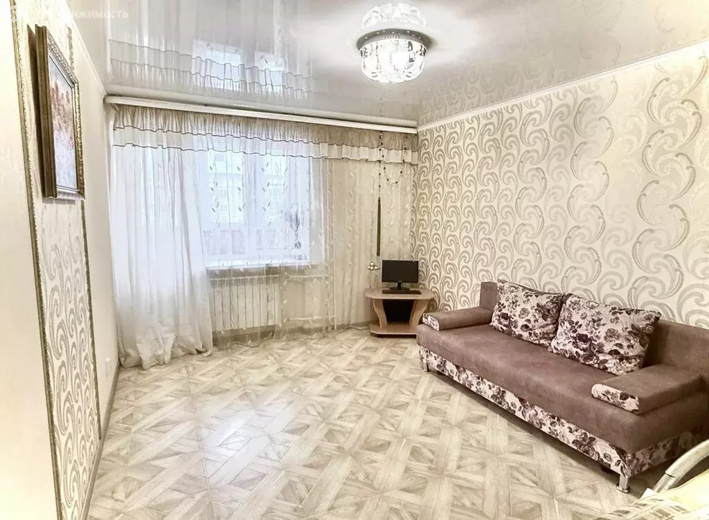 1-комнатная квартира: Тюмень, бульвар Бориса Щербины, 13 (44 м) - Фото 0