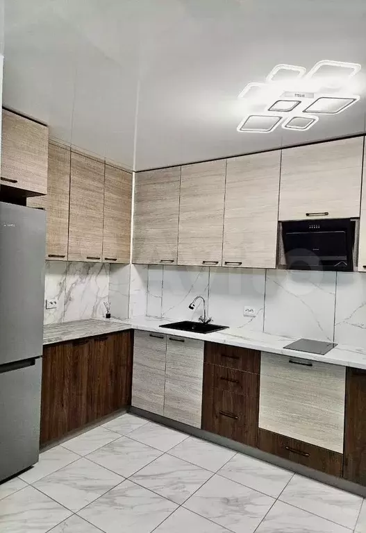 1-к. квартира, 40 м, 7/10 эт. - Фото 1