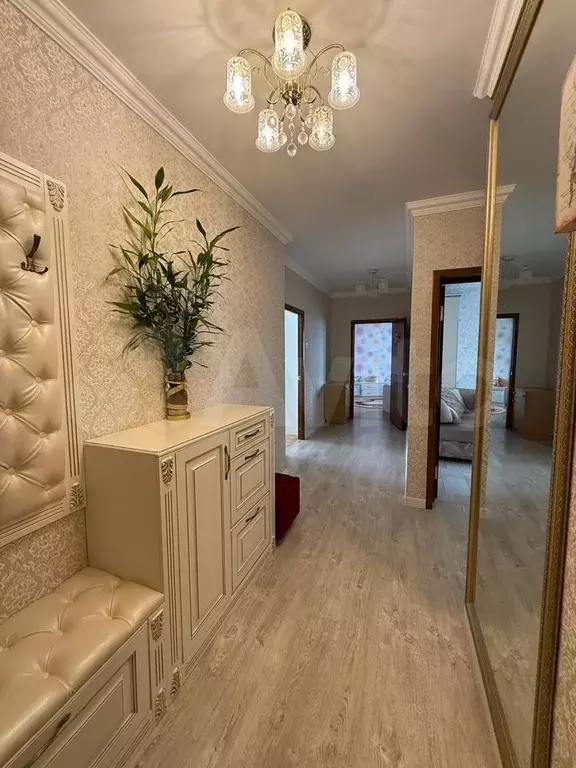 3-к. квартира, 83 м, 2/27 эт. - Фото 1
