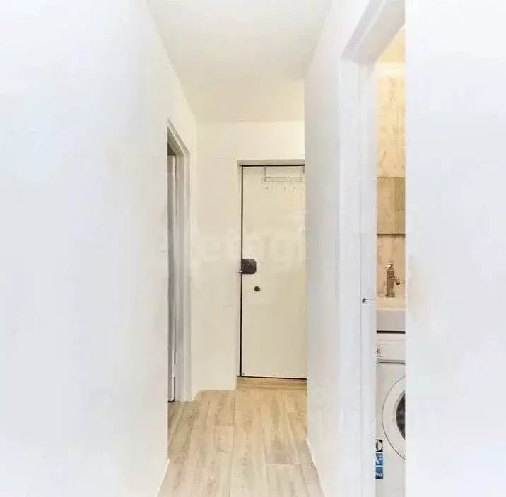 1-к кв. Тюменская область, Тюмень ул. Республики, 90 (36.0 м) - Фото 1