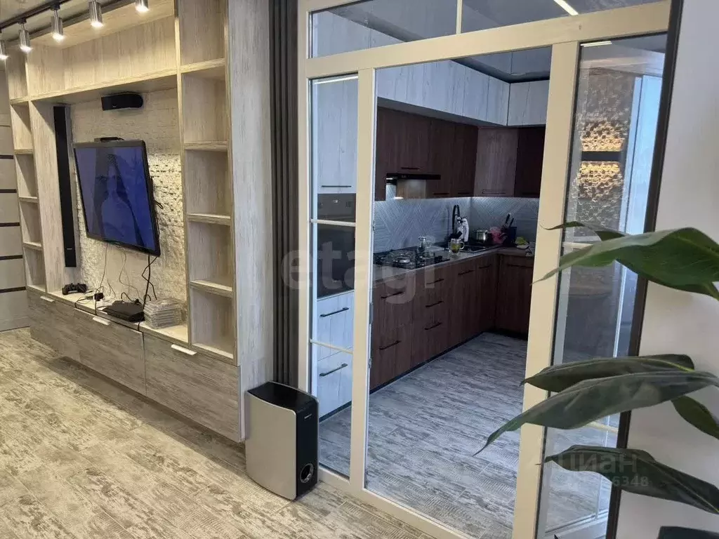 3-к кв. Севастополь ул. Хрусталева, 159 (72.7 м) - Фото 1