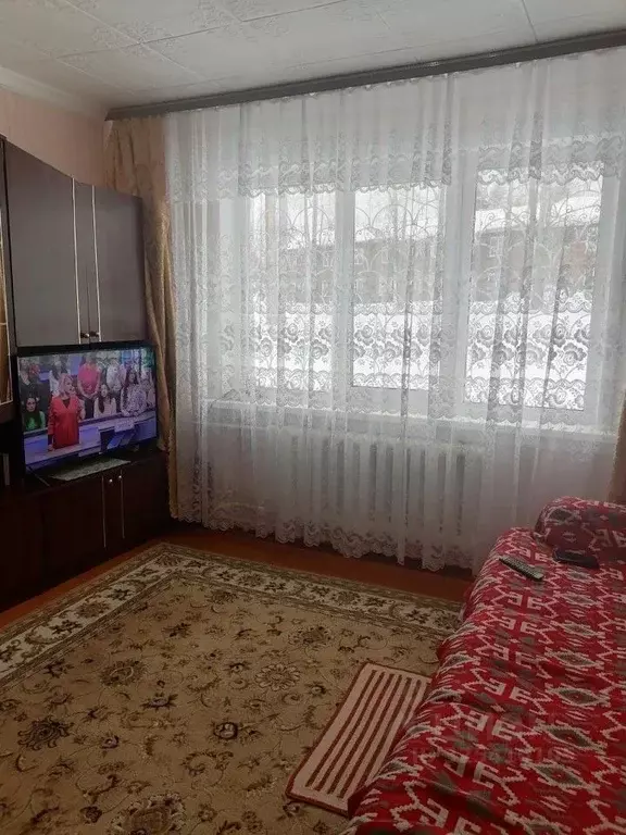 2-к кв. Иркутская область, Усть-Илимск ул. Кирова, 6 (40.8 м) - Фото 1