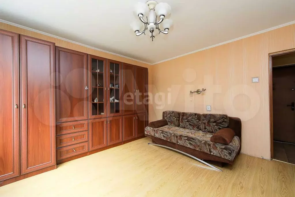 2-к. квартира, 50 м, 1/10 эт. - Фото 1