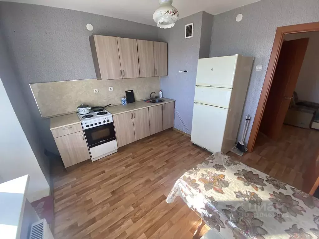 1-к кв. Татарстан, Казань Крутая ул., 2 (46.0 м) - Фото 1