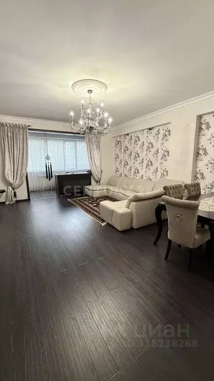 3-к кв. Дагестан, Махачкала ул. Гайдара Гаджиева, 24 (132.0 м) - Фото 0