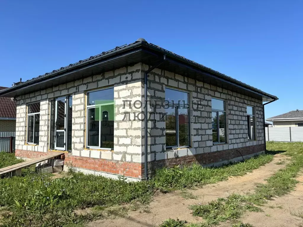 Дом в Татарстан, Тукаевский район, Малошильнинское с/пос, УК Усадьба ... - Фото 1