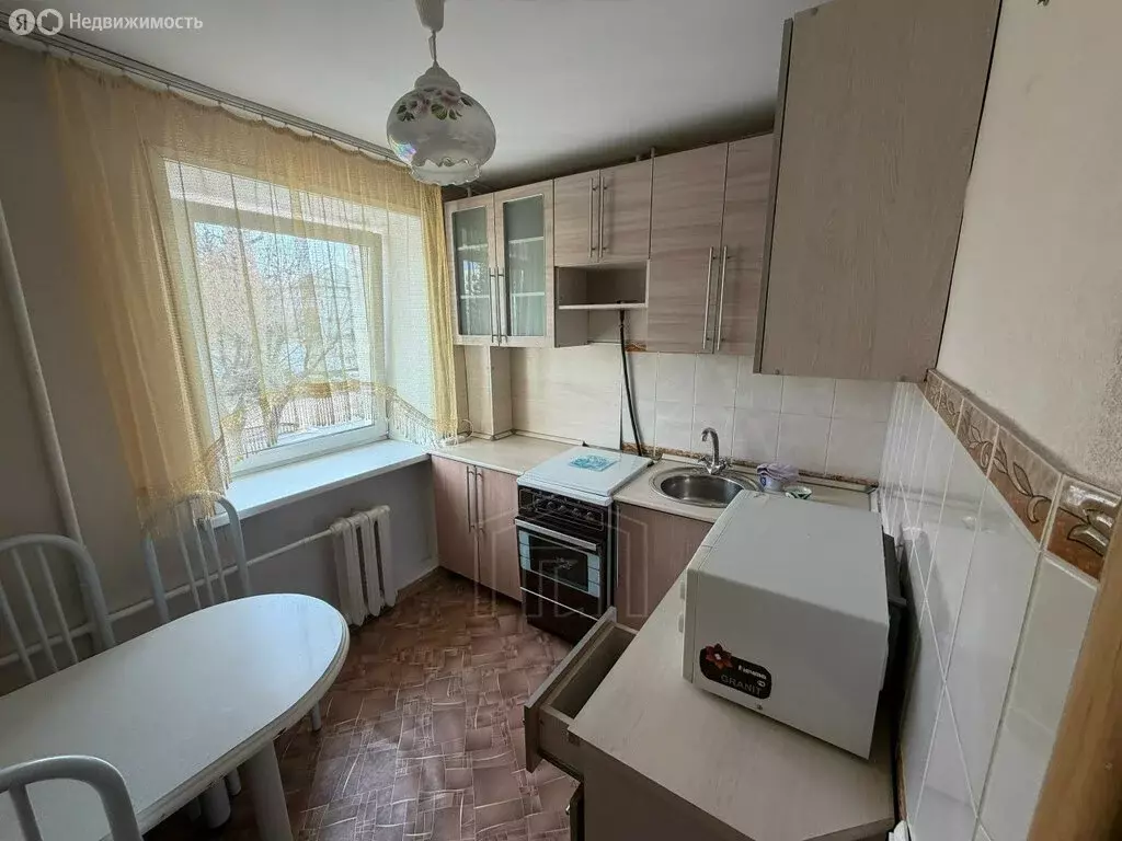 2-комнатная квартира: Шелехов, 7-й квартал, 1 (42 м) - Фото 1