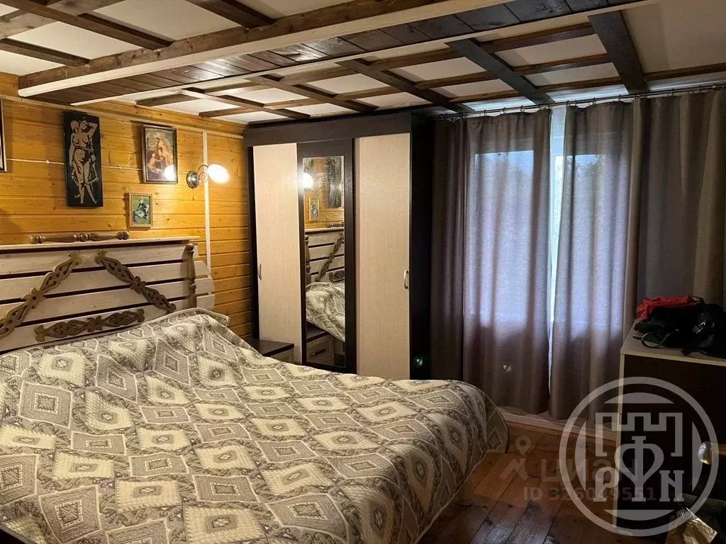 Дом в Ленинградская область, Тосненский район, Лисинское с/пос, д. ... - Фото 2