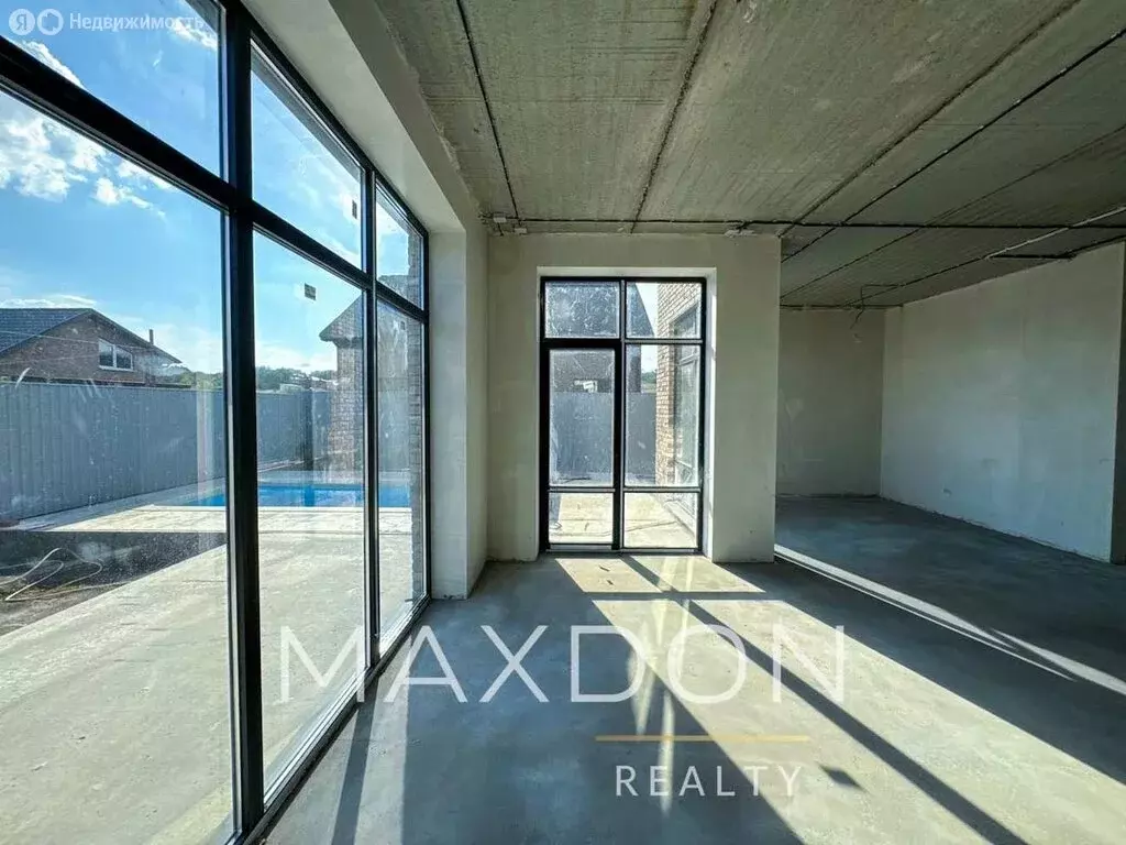 Дом в Ростов-на-Дону, микрорайон Северный, Орбитальная улица, 31 (180 ... - Фото 0