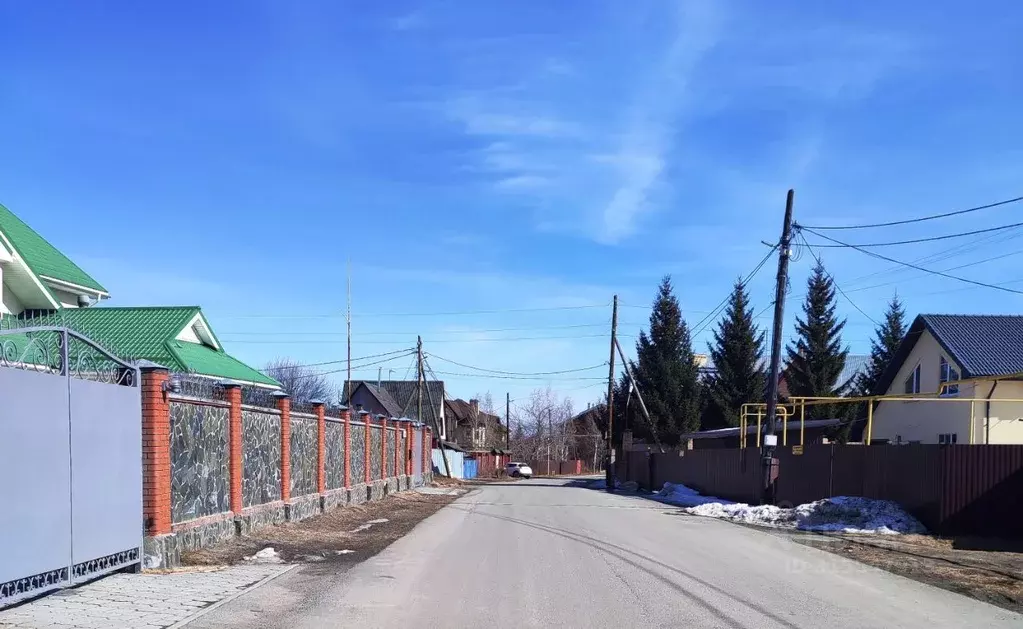 Дом в Свердловская область, Среднеуральск муниципальный округ, д. ... - Фото 0