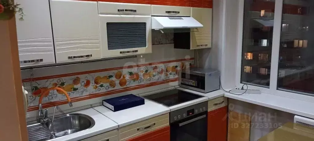 1-к кв. Ямало-Ненецкий АО, Новый Уренгой ул. Геологоразведчиков, 2А ... - Фото 2