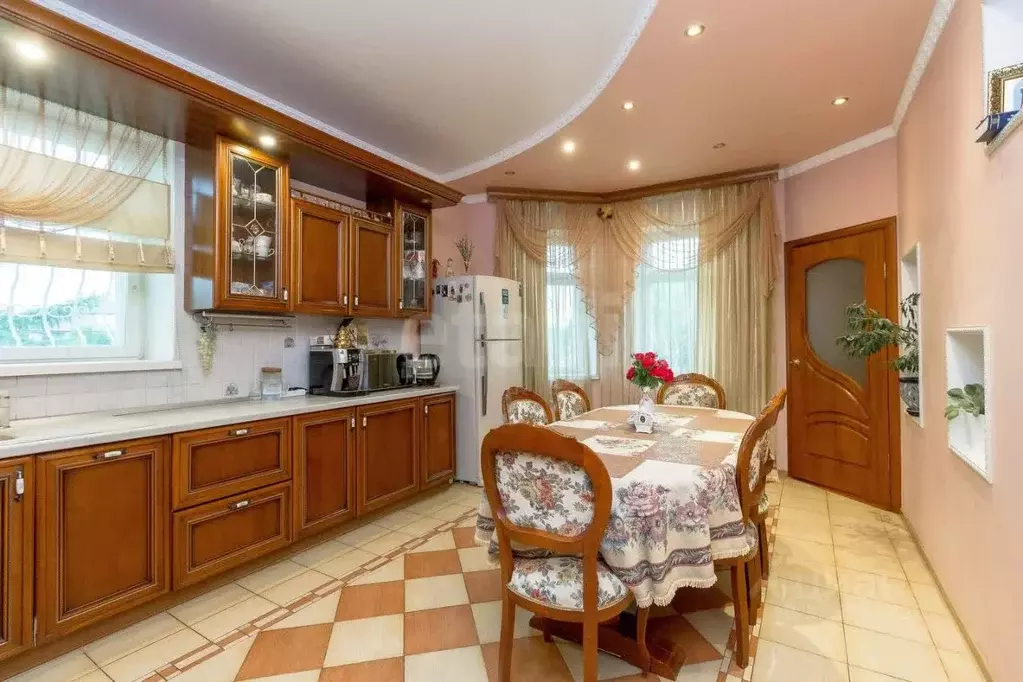 Дом в Тюменская область, Тюменский муниципальный округ, с. Луговое ул. ... - Фото 1