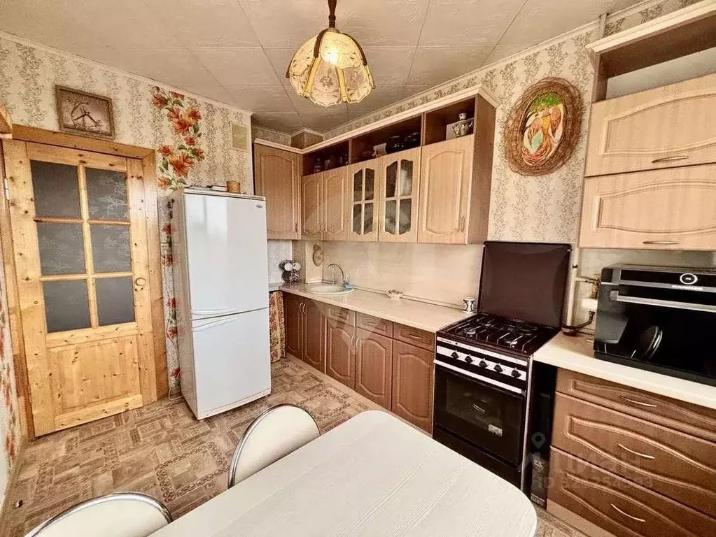 3-к кв. Белгородская область, Старый Оскол Юность мкр, 7 (60.0 м) - Фото 1