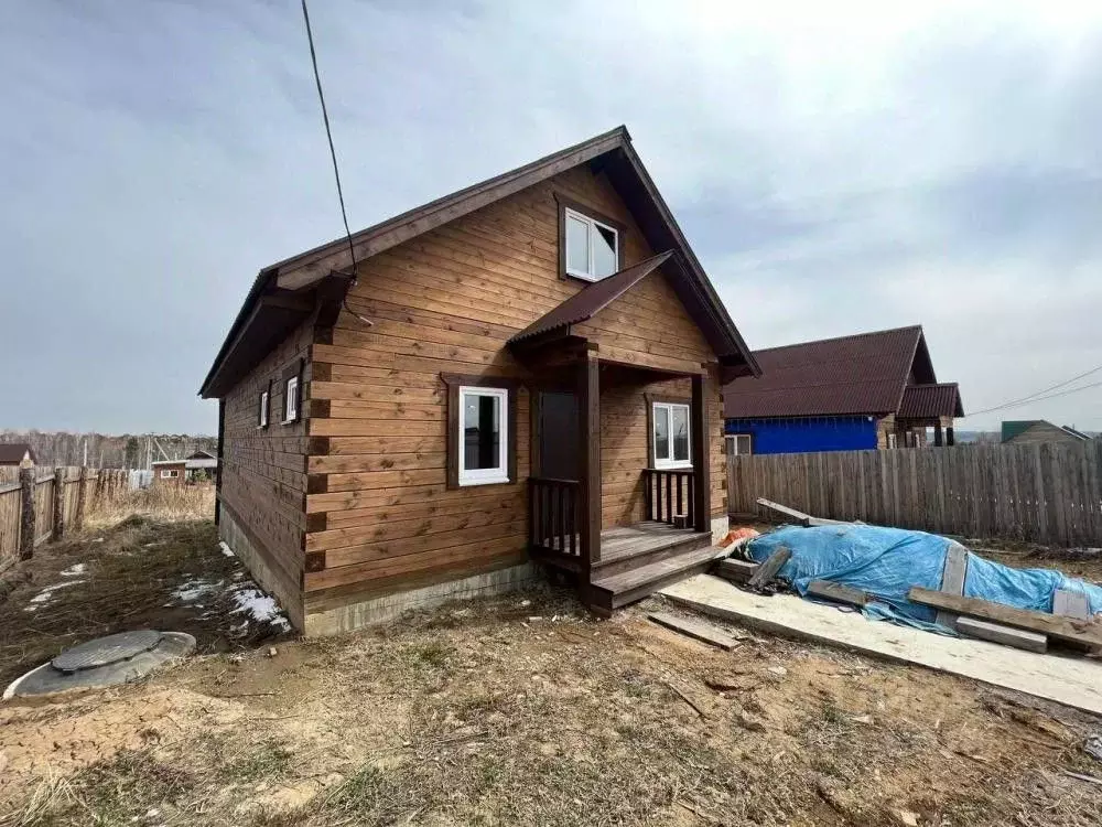 Дом в Иркутская область, Иркутский муниципальный округ, с. ... - Фото 1