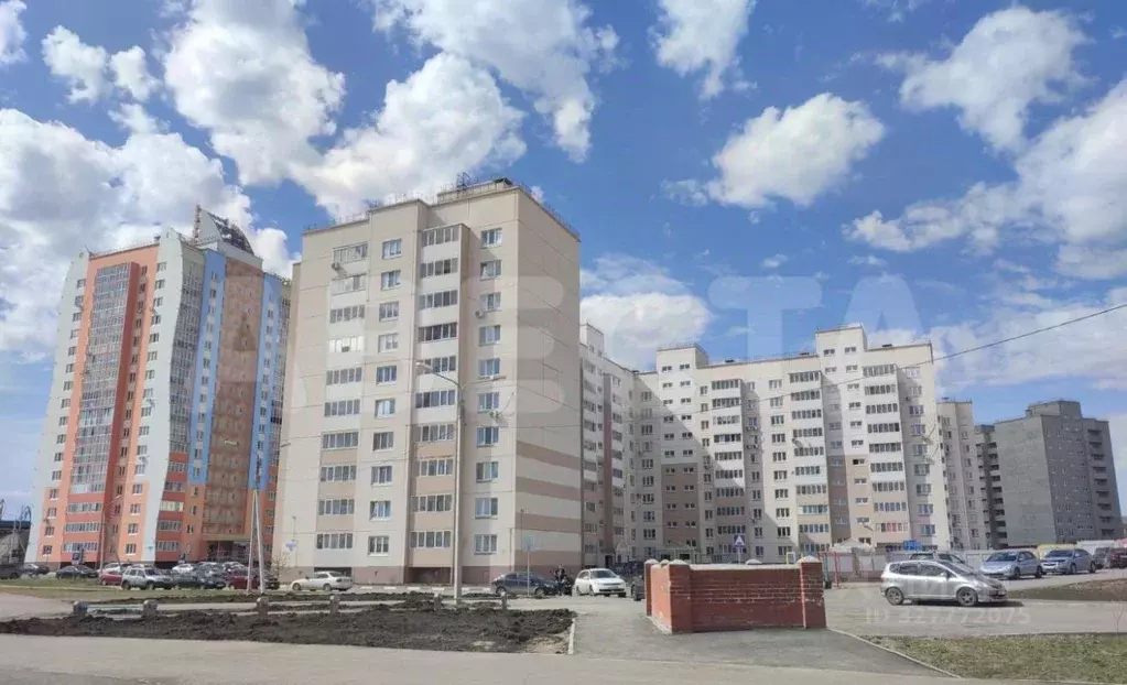 Студия Омская область, Омск ул. Леонида Маслова, 9 (33.0 м) - Фото 1