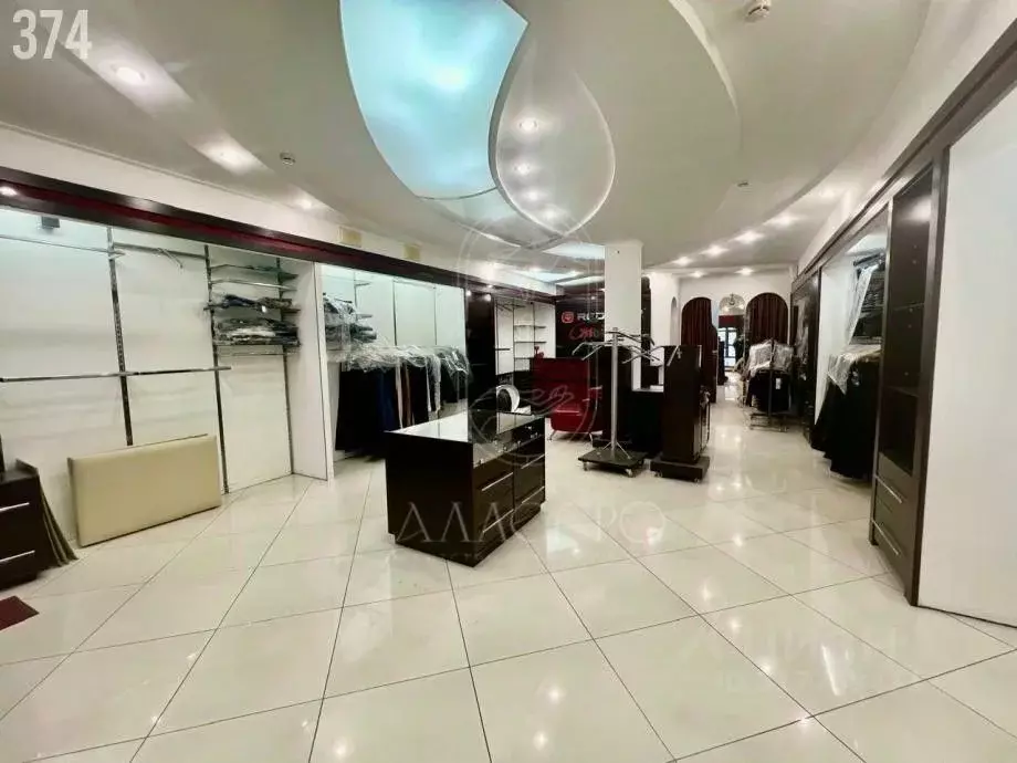 Торговая площадь в Севастополь ул. Очаковцев, 19 (72 м) - Фото 1