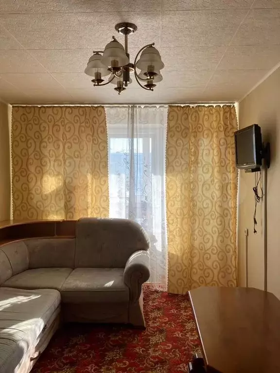 1-к. квартира, 35 м, 4/5 эт. - Фото 0