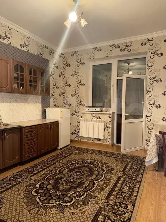 1-к. квартира, 40 м, 4/6 эт. - Фото 0