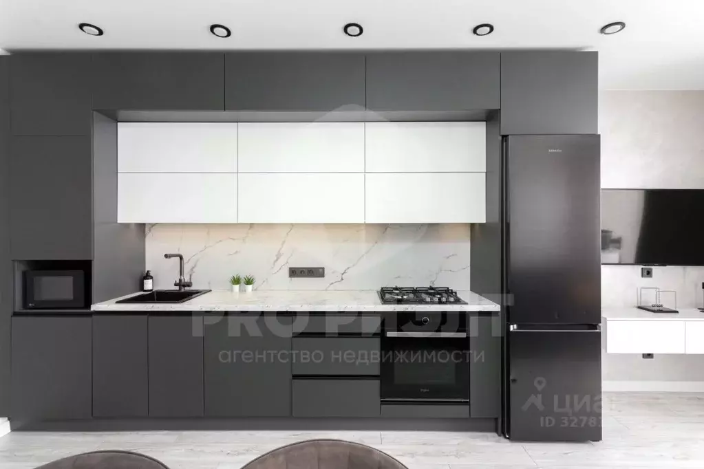 2-к кв. Калининградская область, Калининград ул. Героя России Виталия ... - Фото 2