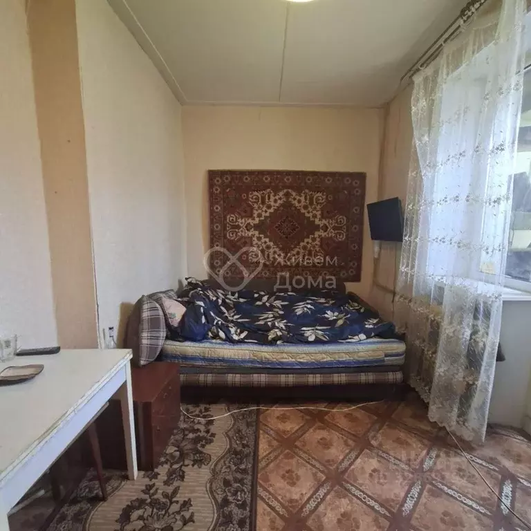 3-к кв. Волгоградская область, Волжский ул. Горького, 90 (12.1 м) - Фото 1