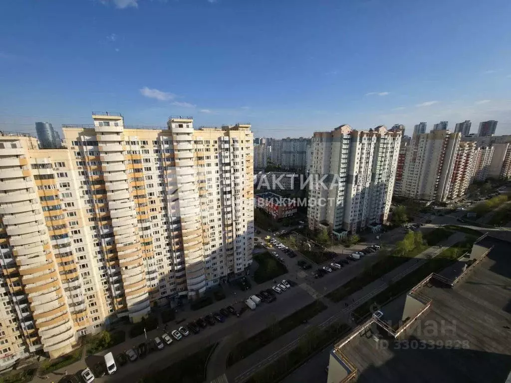 Продается 3-комнатная квартира - Фото 1