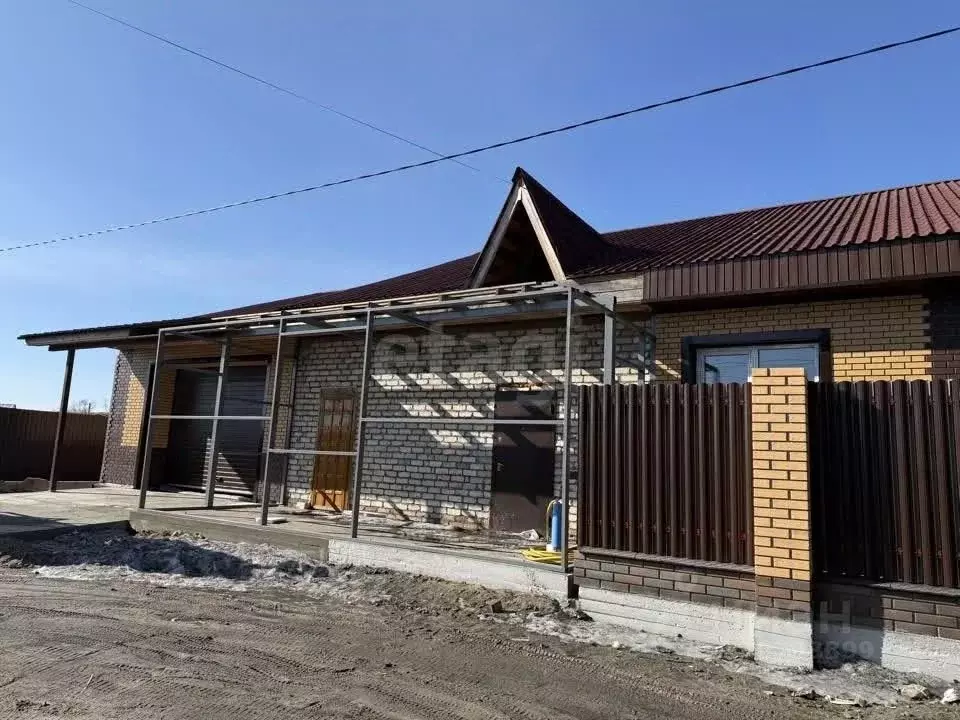 Дом в Амурская область, Белогорск Славянская ул., 26 (172 м) - Фото 1