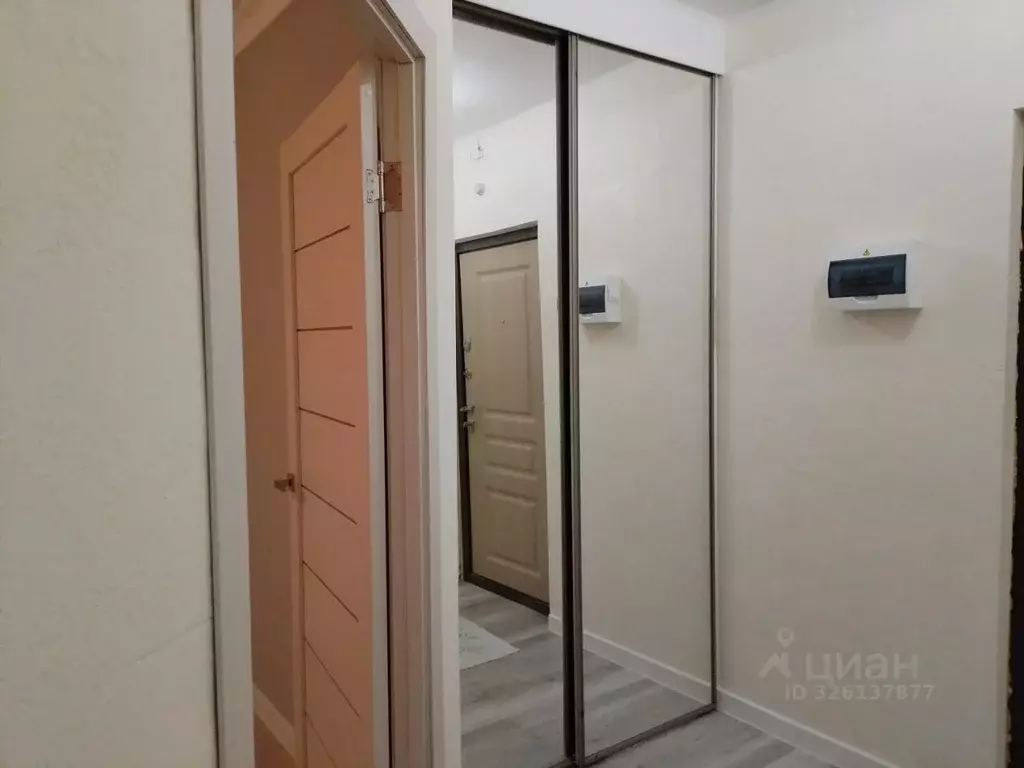 1-к кв. Санкт-Петербург просп. Юнтоловский, 53к1 (38.0 м) - Фото 1