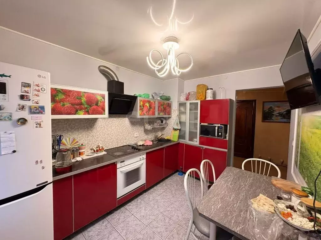 3-к кв. Калужская область, Обнинск ул. Гагарина, 4 (71.4 м) - Фото 1