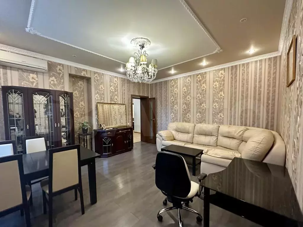 3-к. квартира, 90 м, 3/5 эт. - Фото 0