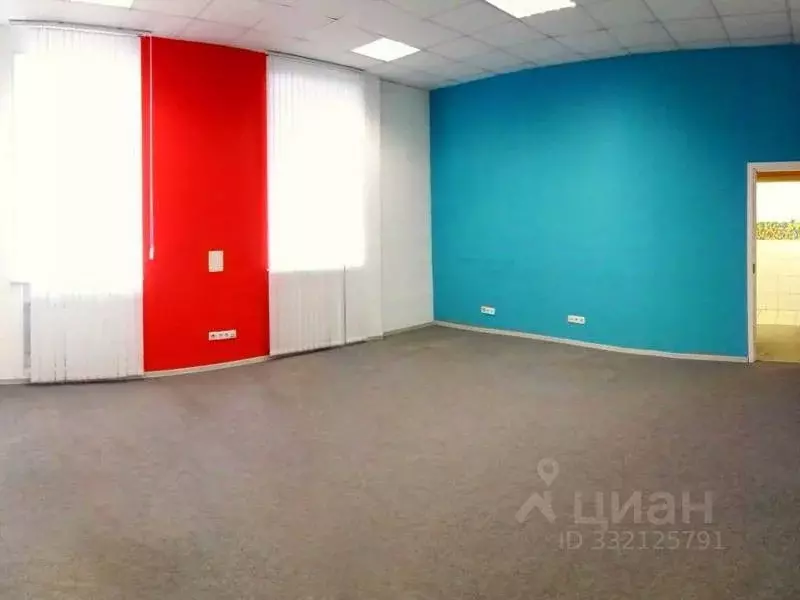 Помещение свободного назначения в Санкт-Петербург Звенигородская ул., ... - Фото 0