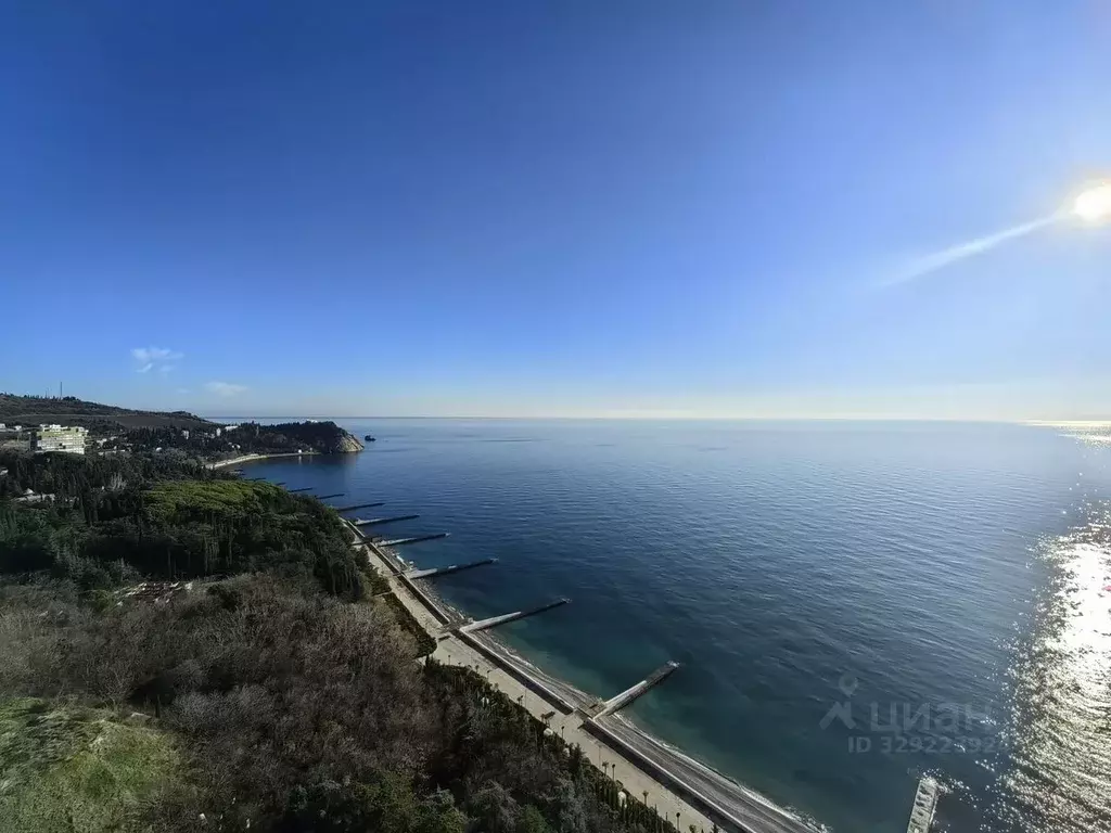 2-к кв. Крым, Алушта муниципальный округ, Партенит пгт ул. ... - Фото 2