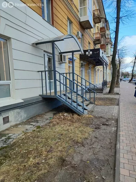 3-комнатная квартира: Ярославль, улица Некрасова, 43/32 (78 м) - Фото 0